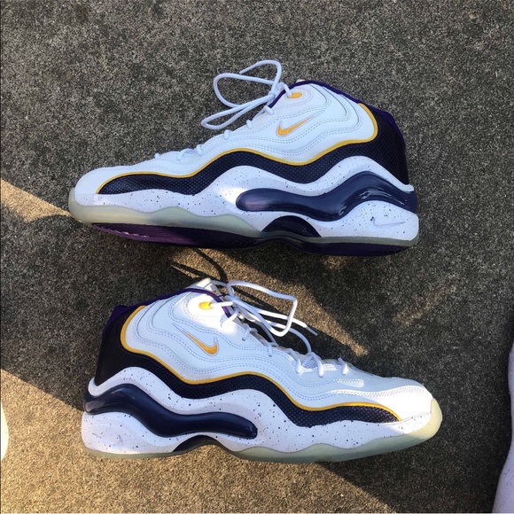 KOBE Air Zoom 96’s